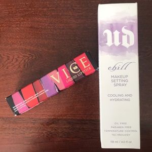 Urban decay lot setting spray and kinky lip